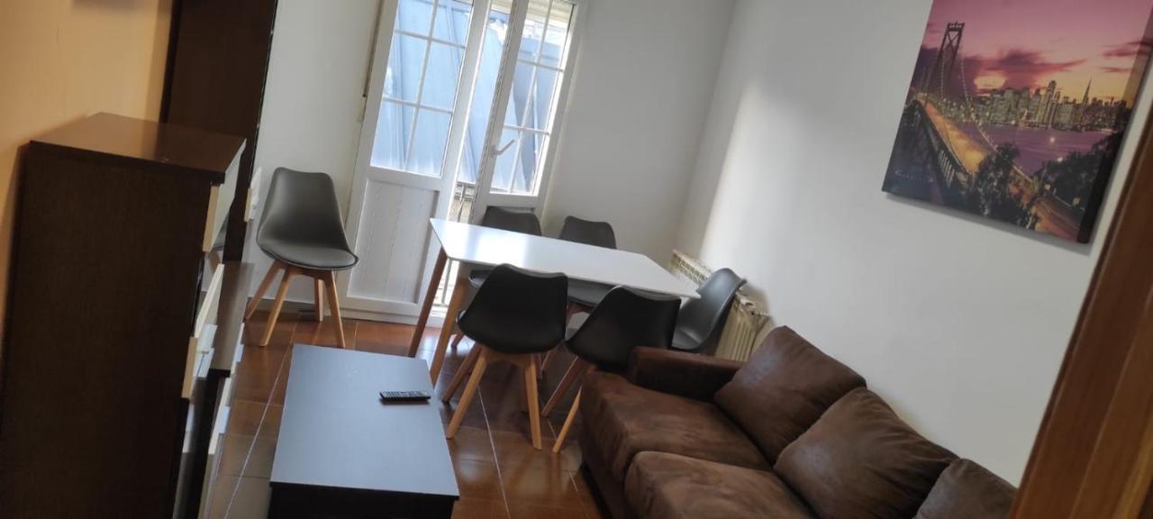 Tin Apt Lugo Exterior foto